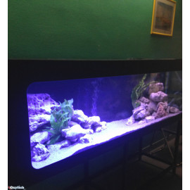 Aquarium equipe 80 x 30 x 45  eclairage led 100 litres