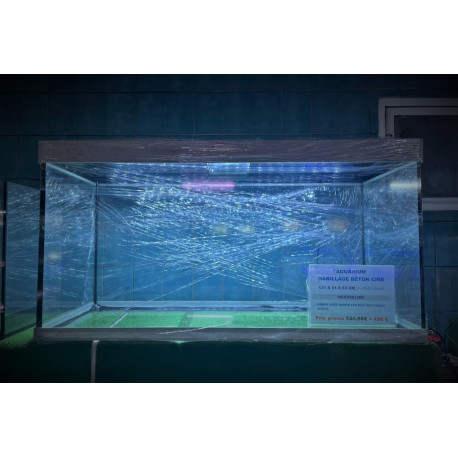 Aquarium habillage béton ciré avec rampe LED - 121 x 51 x 63 cm - 360 litres